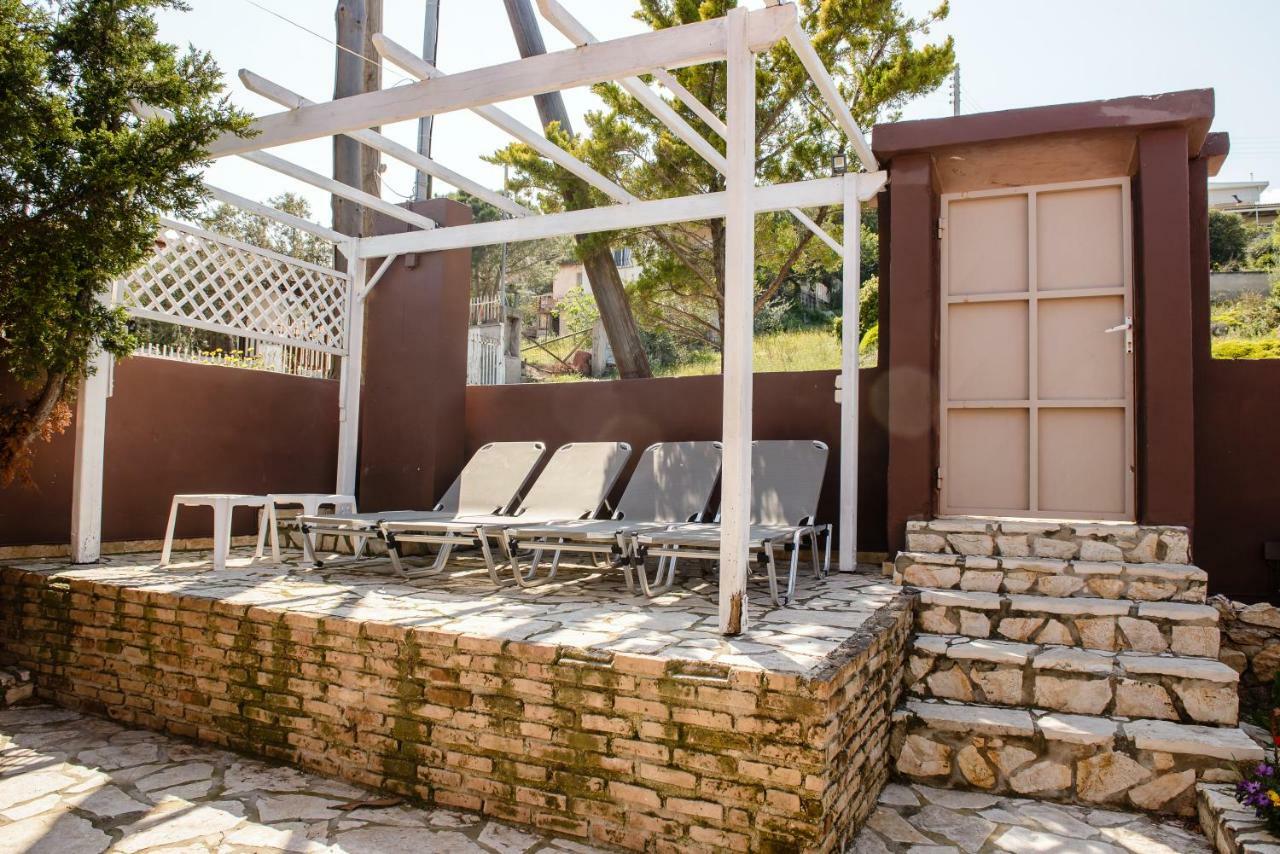 Peris Panoramic Villa Near Athens Airport Paralia  Exterior photo