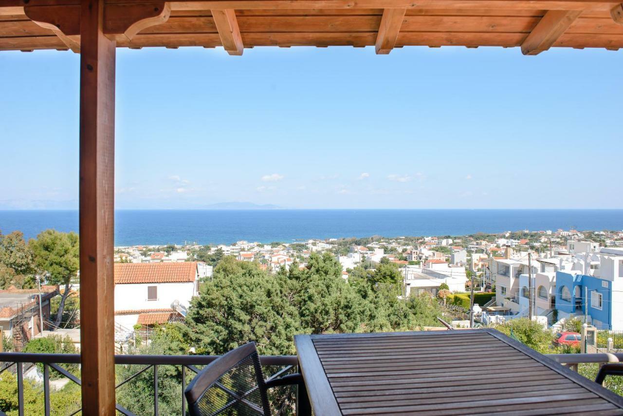 Peris Panoramic Villa Near Athens Airport Paralia  Exterior photo